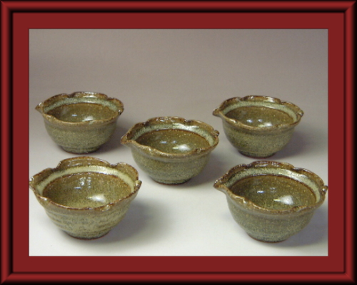 第31回伝統的工芸品公募展入選作品・緑星釉木の葉丸組鉢