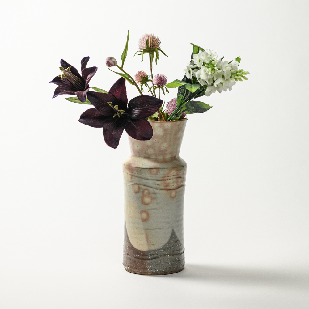 萩焼(伝統的工芸品)花入刷毛青肩衝