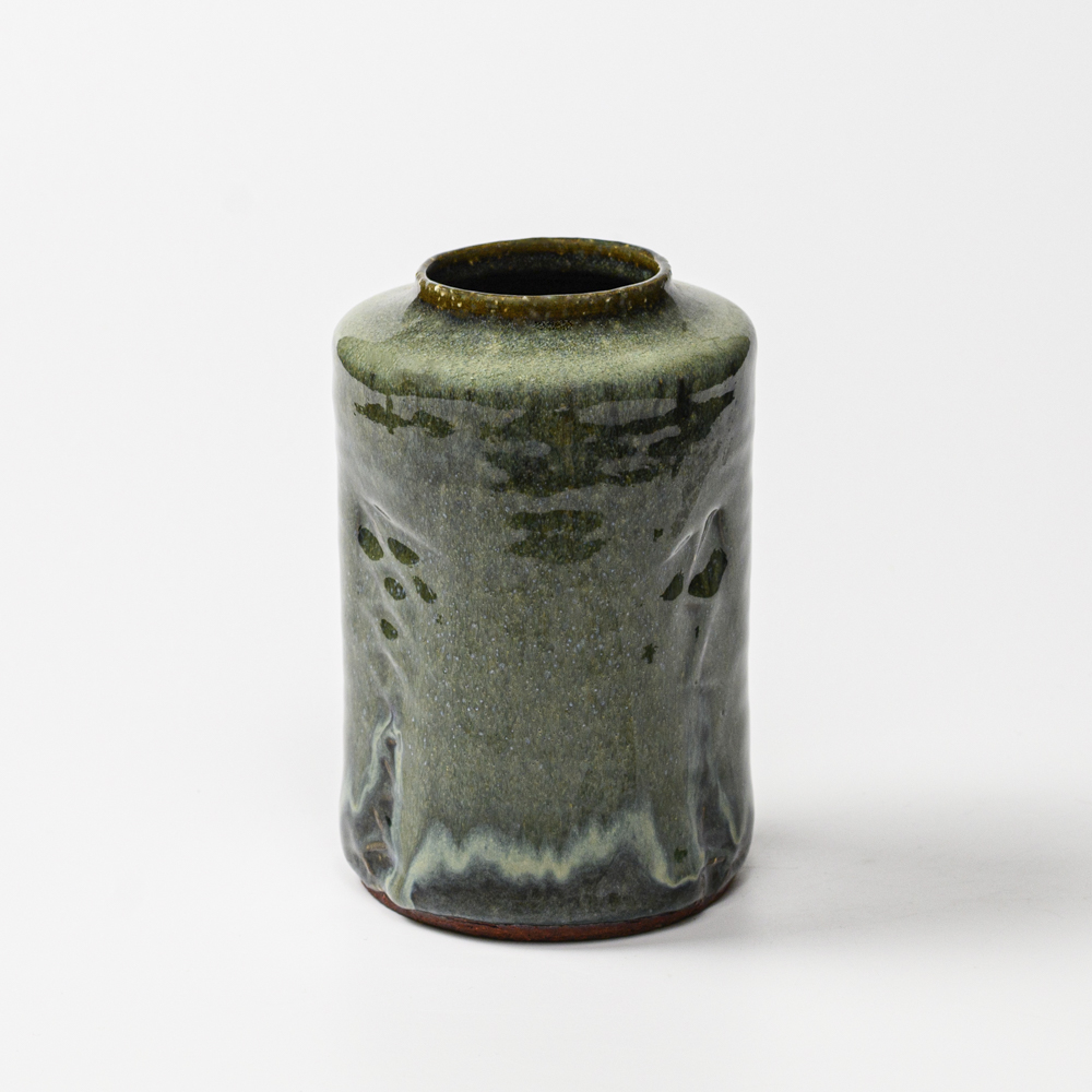 萩焼(伝統的工芸品)花入小鉄青釉肩衝三方叩き
