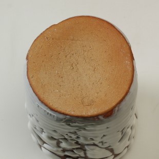 萩焼(伝統的工芸品)花入小鬼白松肩衝三方叩き