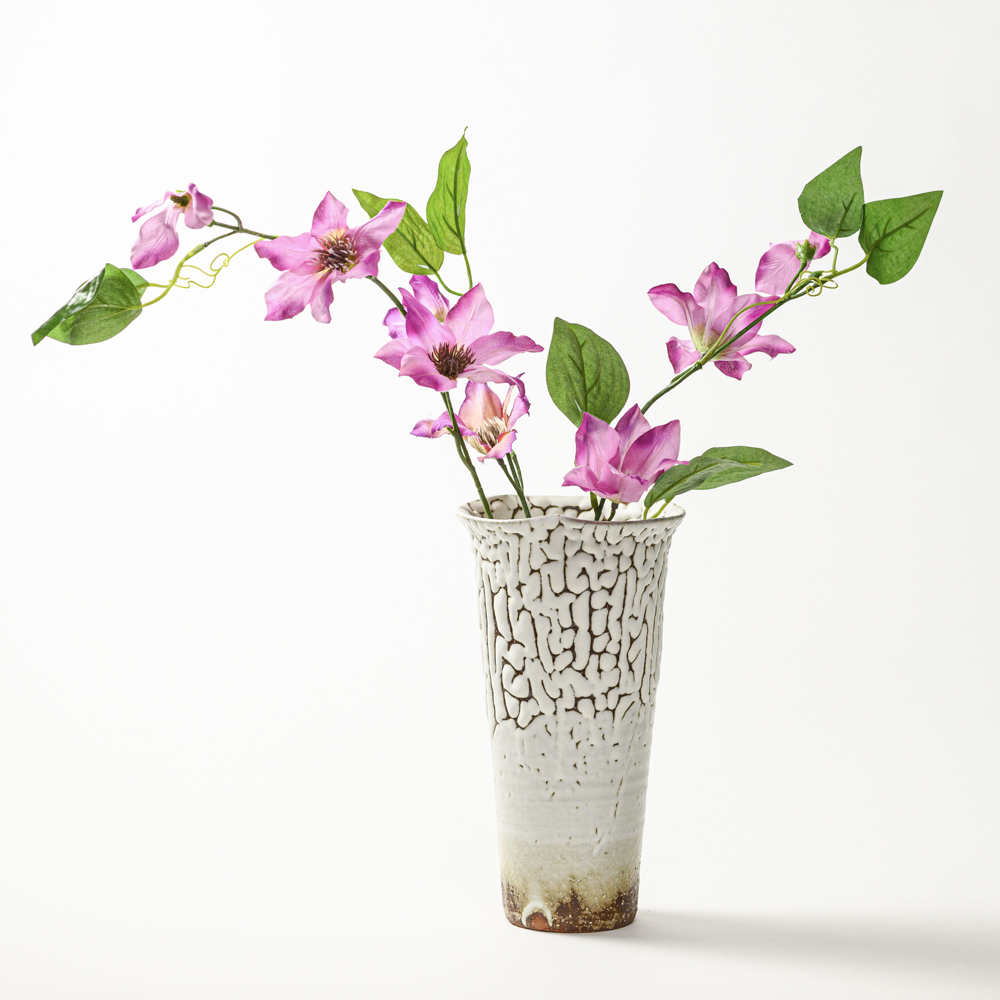萩焼(伝統的工芸品)花入大鬼白松円錐形三つ葉