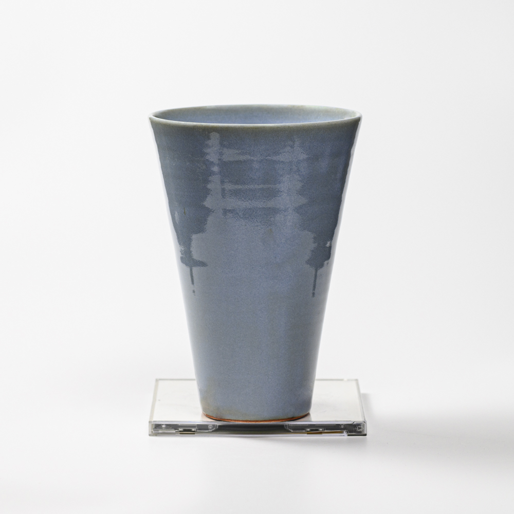萩焼(伝統的工芸品)花入広口淡青釉末広