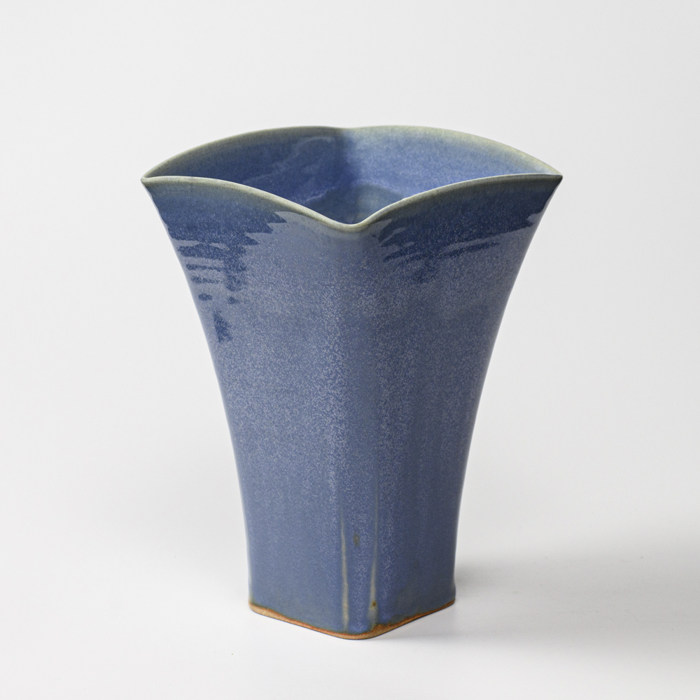 萩焼(伝統的工芸品)花入広口青釉四方